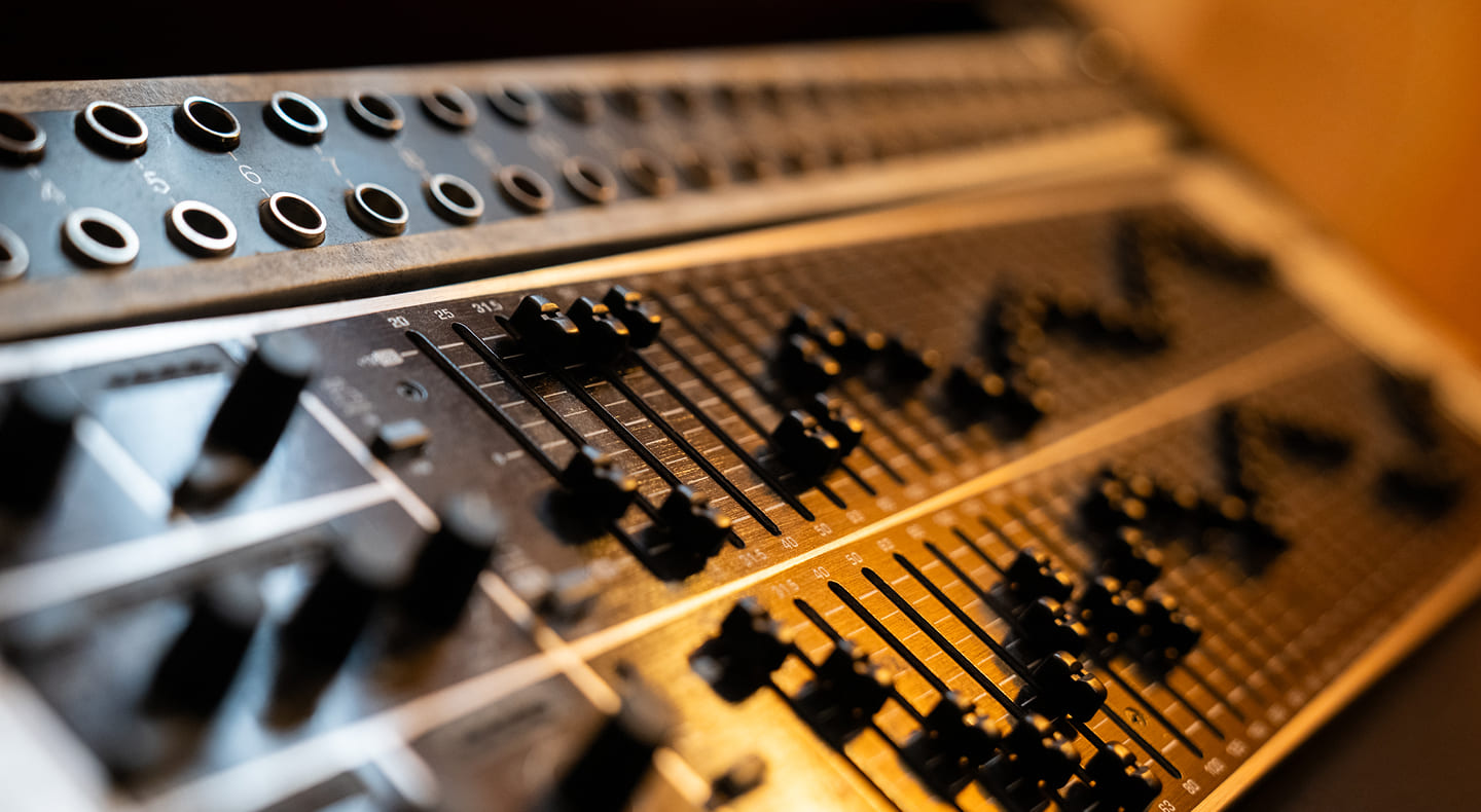 mesa de sonido Postproducción de audio